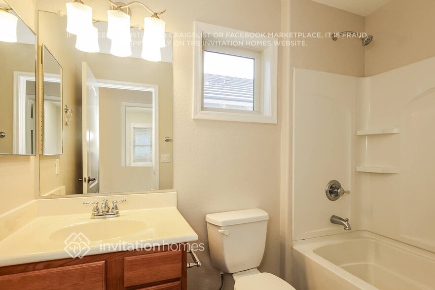 Building Photo - 28958 N 124th Dr