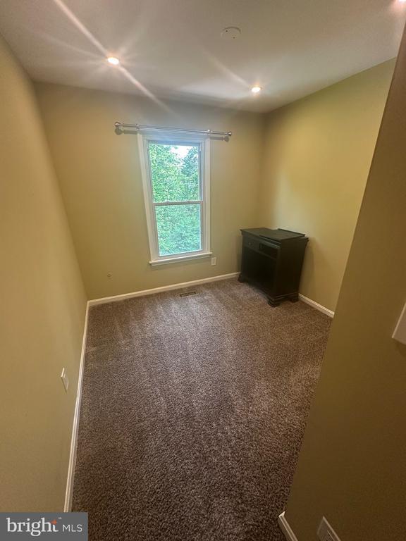 Building Photo - 1259 Kirby Cir