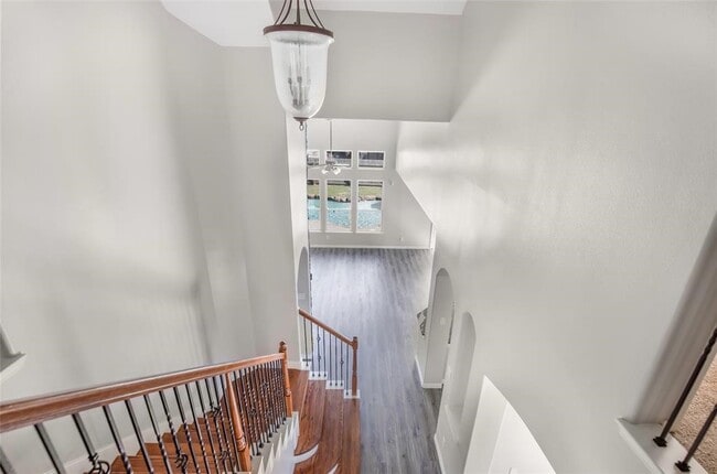 Building Photo - 8214 Mandalay Bay Dr