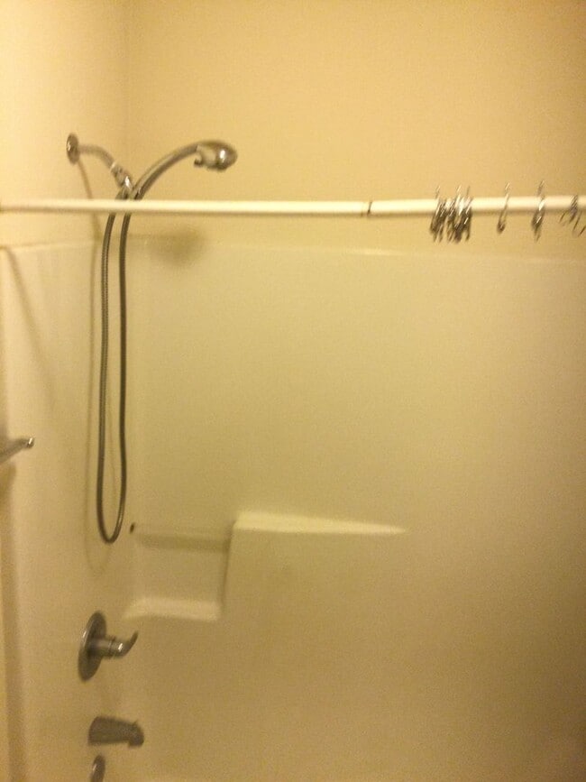 Building Photo - Cozy 2bd House In Great Location!