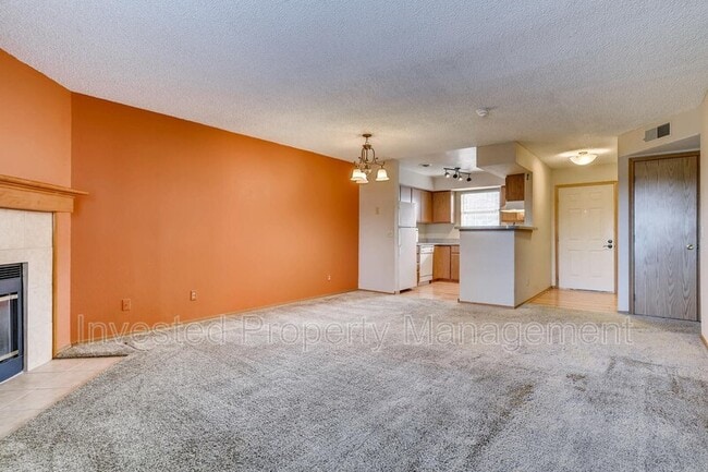 Building Photo - 2666 E Otero Pl