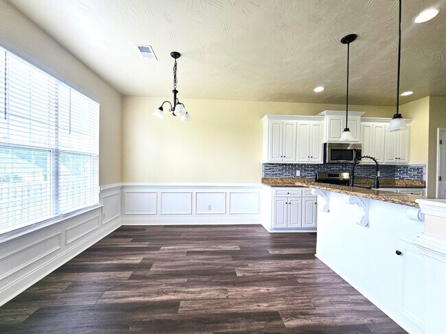 Building Photo - 3019 Kilknockie Dr