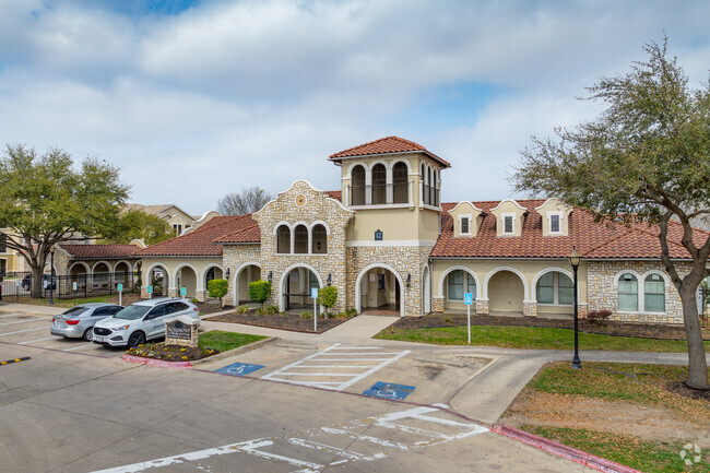 Leasing Office - Rosemont at Highland Park