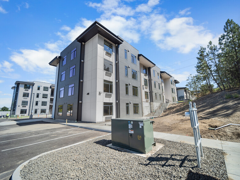 Primary Photo - Sixty20 on 4th Apartments