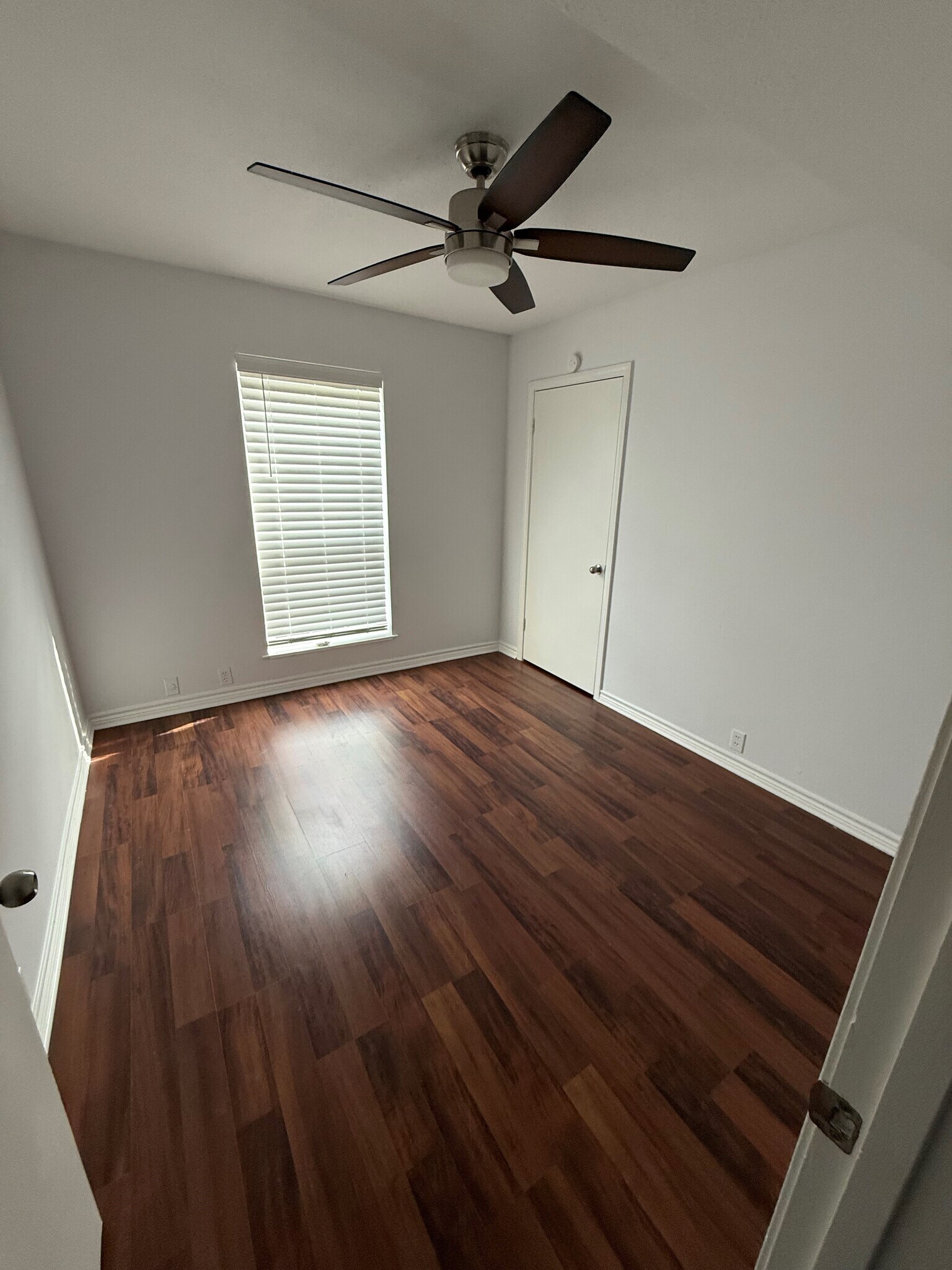 Building Photo - 3320 N Arnoult Rd