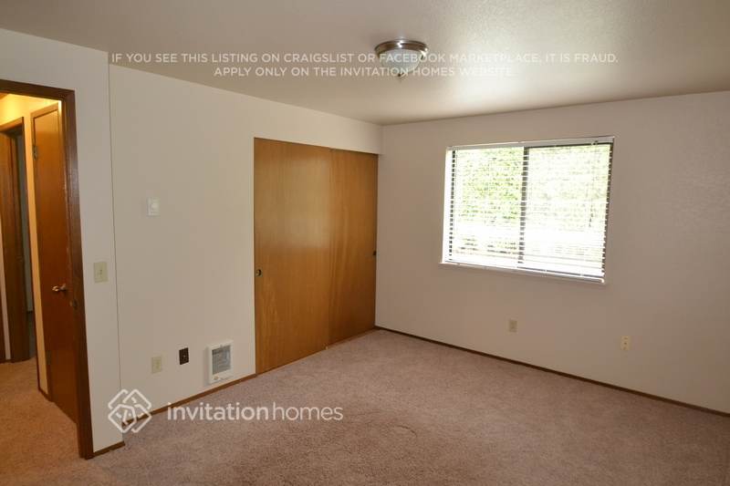 Building Photo - 1117 Cascade Dr
