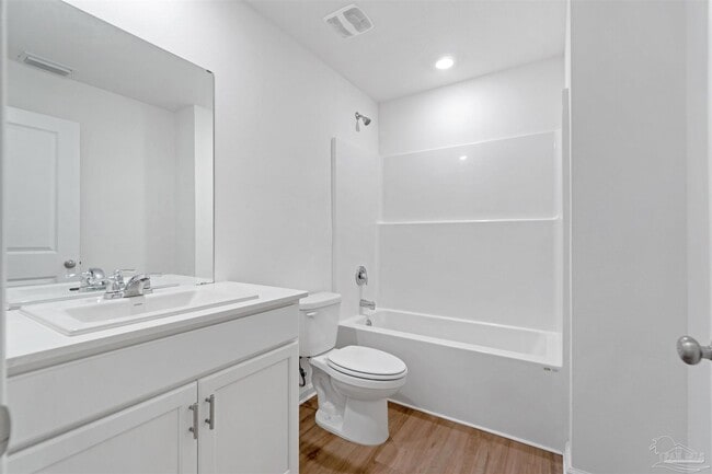 Building Photo - 4635 Carlstrom Ln