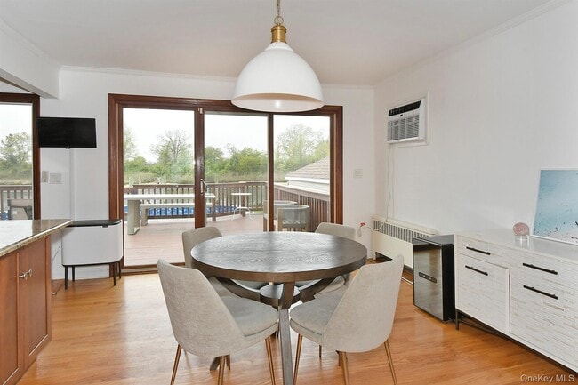 Building Photo - 3544 Woodward St