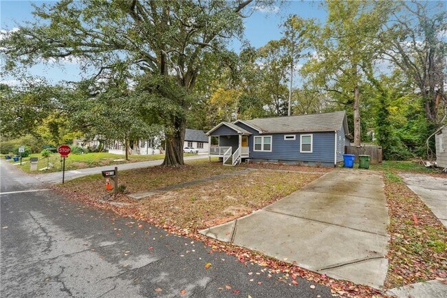 Building Photo - 1919 North Ave NW