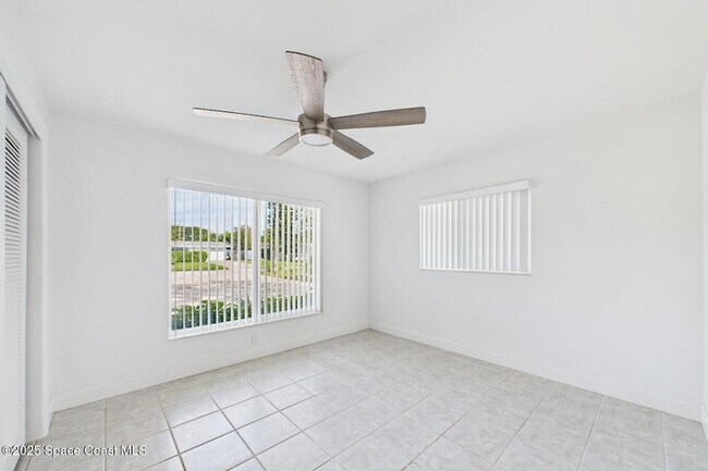 Building Photo - 778 Nassau Rd