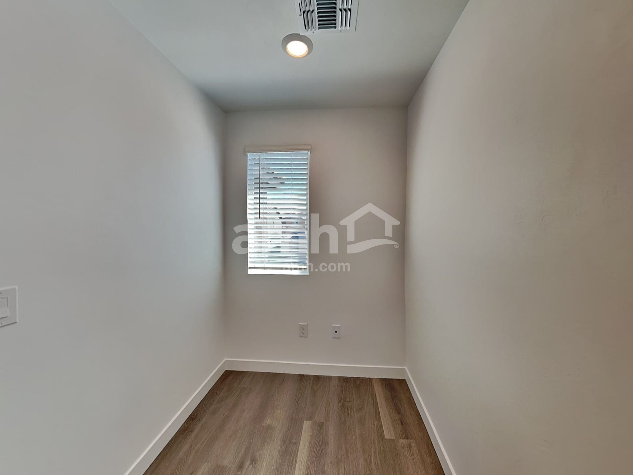 Building Photo - 6483 E Paseo Alga