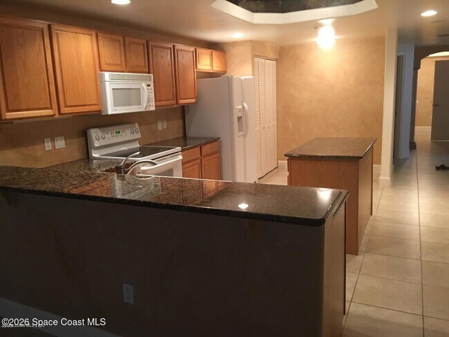 Building Photo - 816 Mystic Dr