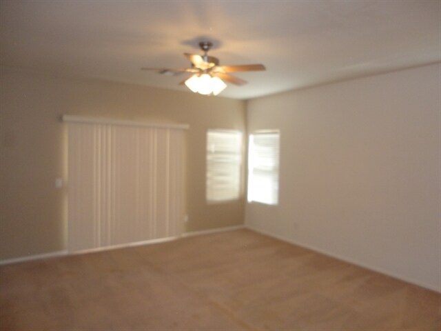 Building Photo - 2852 E Devon Ct