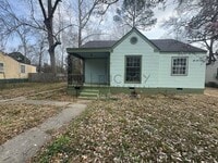 Building Photo - 4426 Desoto St