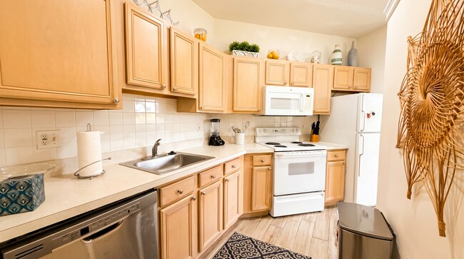 Building Photo - 9882 Perfect Dr