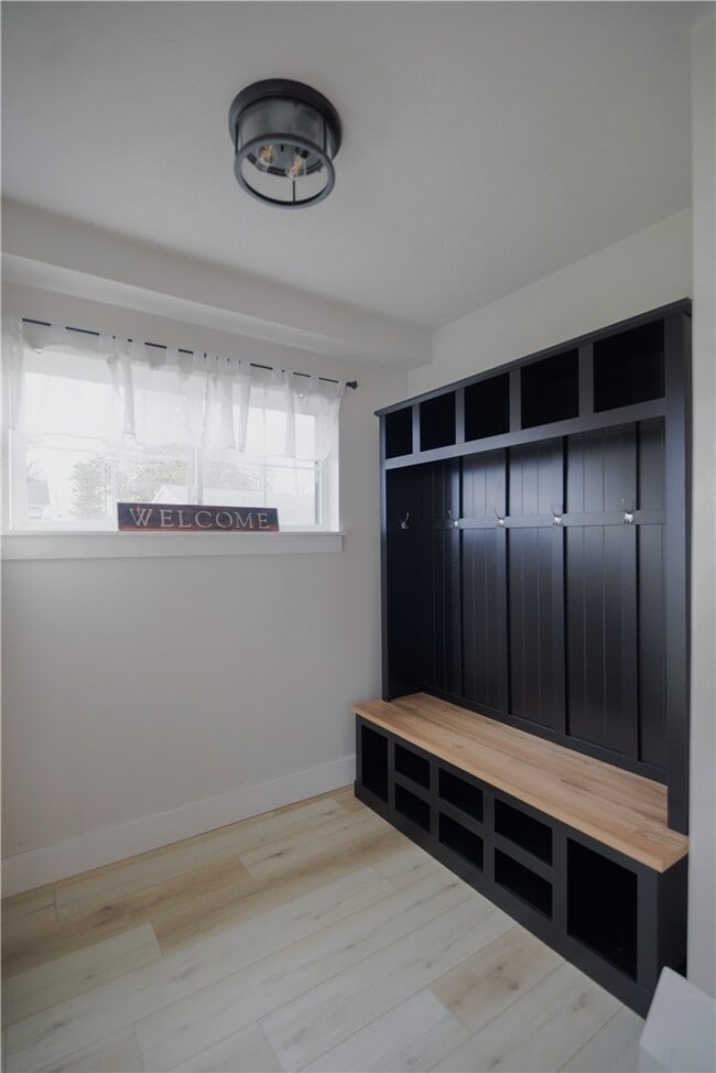 Building Photo - 161 West Ave