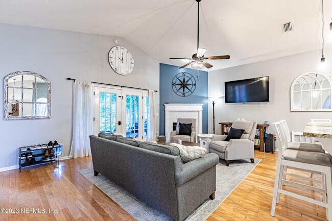 Building Photo - 1456 Creeks Edge Ct