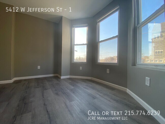 Building Photo - 5412 Jefferson St