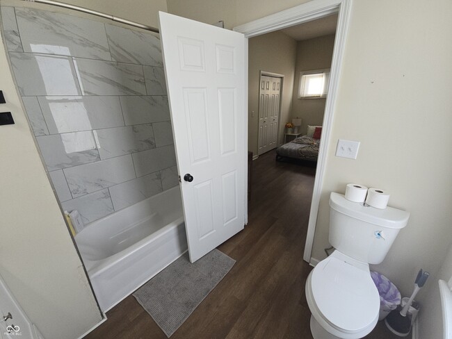 Building Photo - 1728 N Delaware St