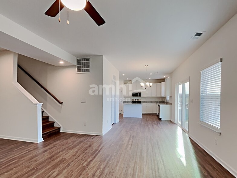 Building Photo - 5053 Twin River Dr