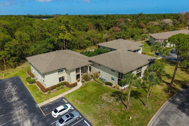 Building Photo - 29 Lake Vista Trail