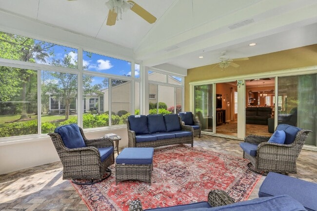 Building Photo - "Charming 2 Bed, 2 Bath with Den Rental Home in Sun City, SC - Spacious and Inviting!"