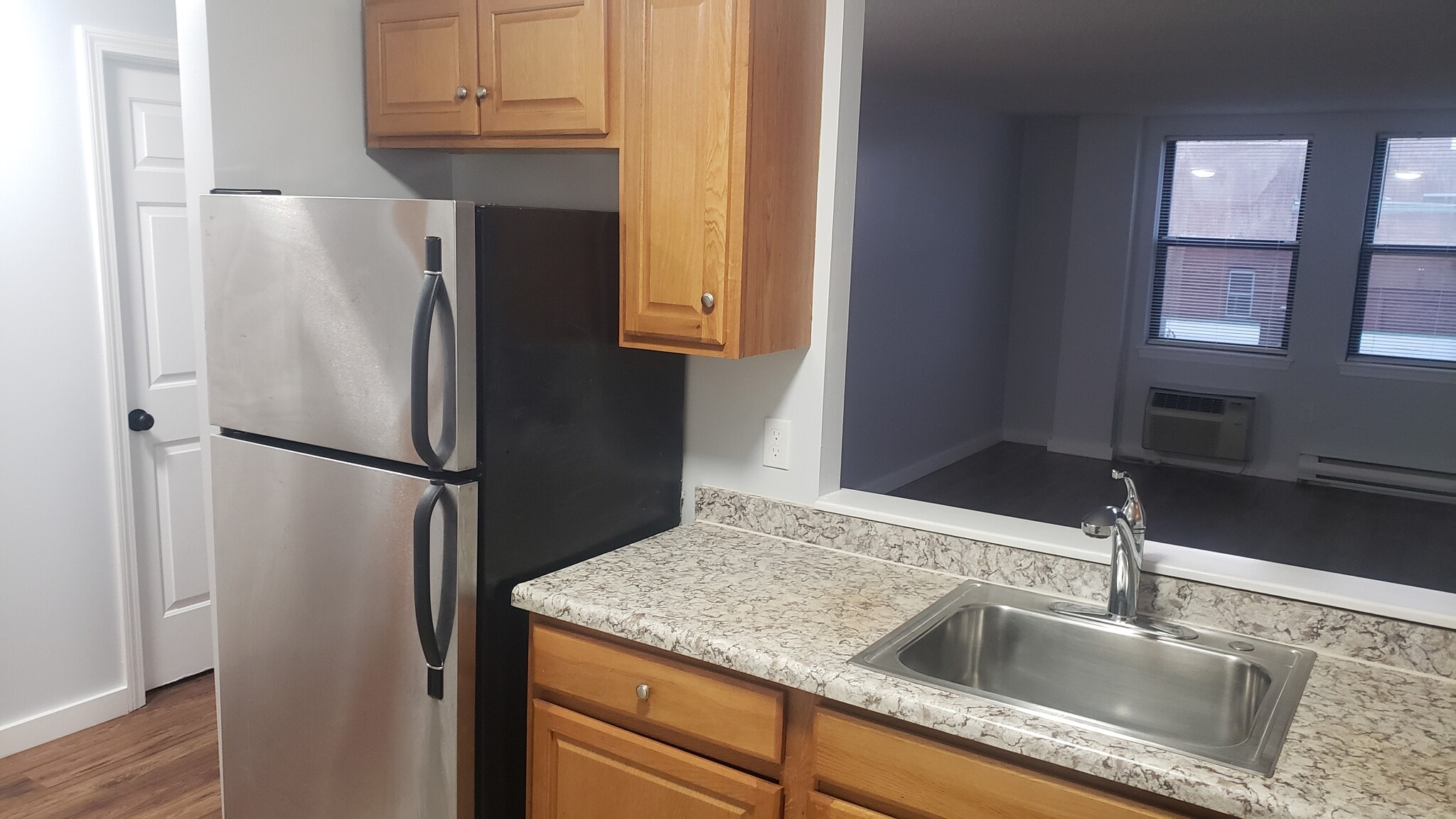 Building Photo - 24 Park St