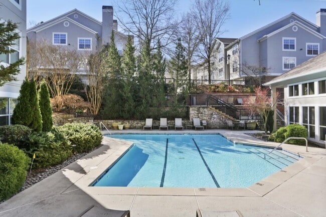 Building Photo - 4246 River Green Dr NW