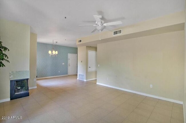 Building Photo - 11260 N 92nd St