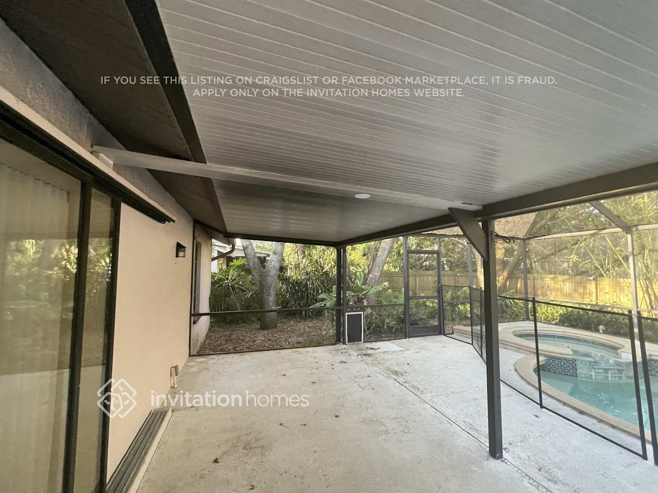 Building Photo - 2204 Tall Oak Ct
