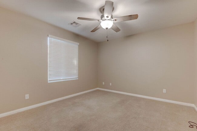 Building Photo - 10931 Sardinia Sands Dr