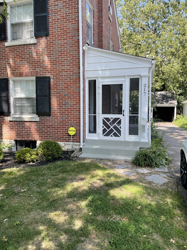 Screen Porch Outside - 217 Arcadia Park