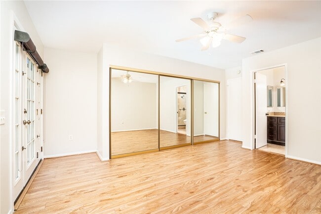 Building Photo - 6761 Rook Dr