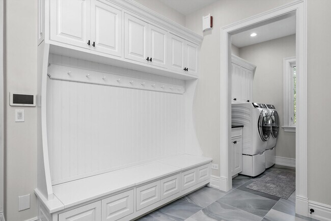 Building Photo - 6403 S Garfield St