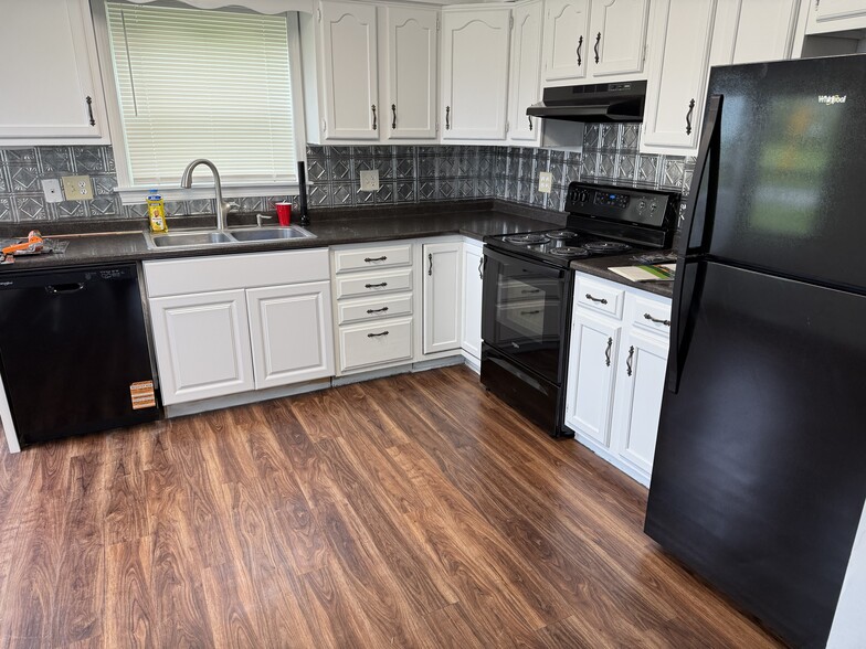 Building Photo - 6523 Heathervale Ct