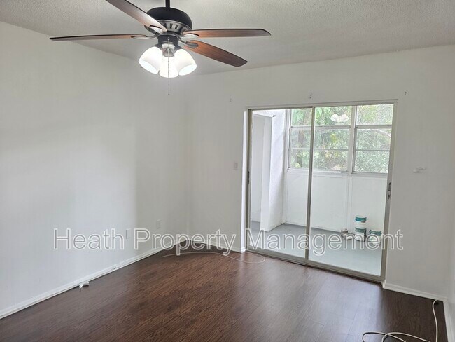 Building Photo - 605 N Keene Rd