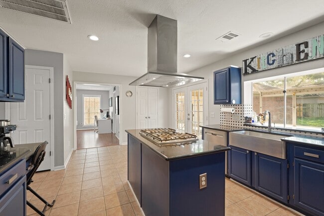 Building Photo - 10503 Minturn Ln