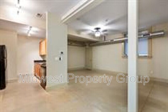 Building Photo - 4244 Chouteau Ave