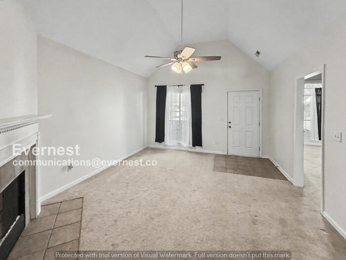 Building Photo - 212 St John Dr