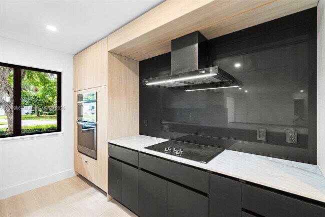 Building Photo - 7291 SW 129th St