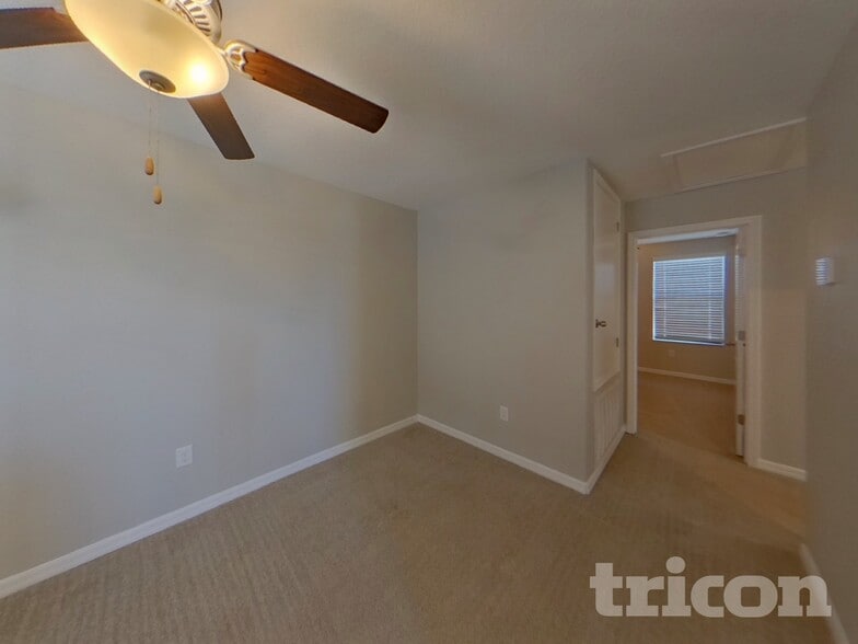 Building Photo - 7116 Salt River Ave