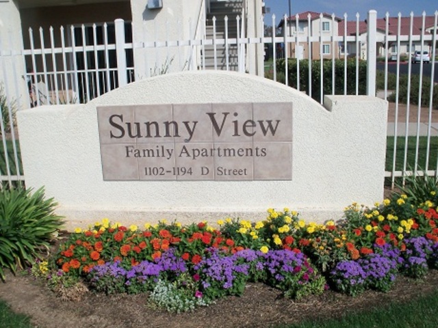 Building Photo - Sunny View Apartments