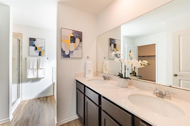 Building Photo - 322 Arnage Dr