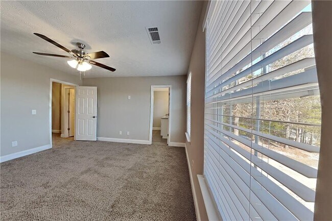 Building Photo - 5021 Limerick Ln