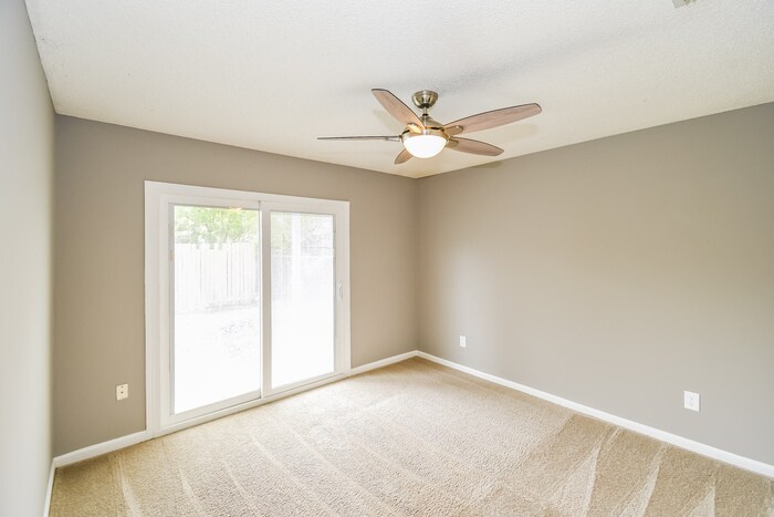 Building Photo - 1876 Ontario Ct