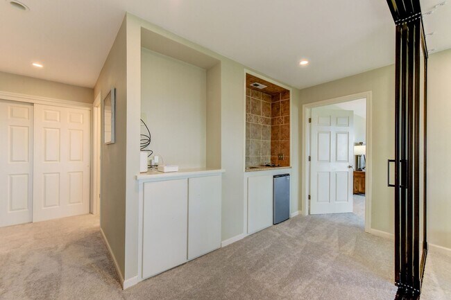 Building Photo - Space to Live, Host, and Breathe, All With a View of the Sound