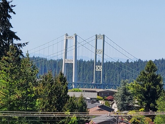 Primary Photo - 1870 N Skyline Dr