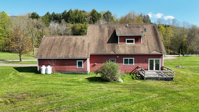 Building Photo - 109 N Hollow Rd