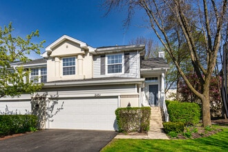 Building Photo - 2451 Madiera Ln