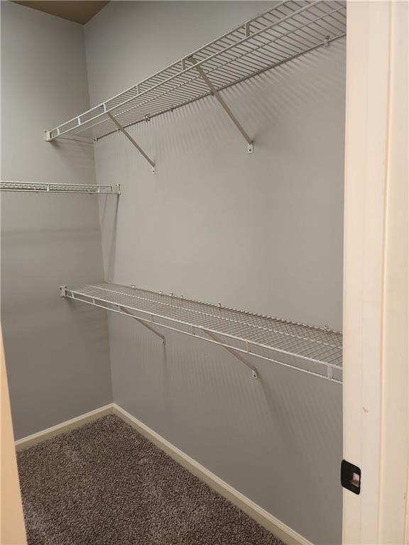 Building Photo - 606 Villa Estates Ln